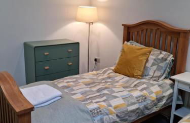 The Coach house, onsite free parking - Foto 15