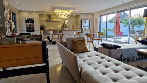 Villa Poppies Holiday Charme et Luxe 14 Pers SPA Privé Jardin Clos 300 m Plage du Débarquement à Pied Mer Familles Groupes EVG Baby-foot Ouistreham - Photo 3, locker