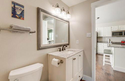 6 Mi to Dtwn Arvada Home with Hot Tub and Yard - Foto 17