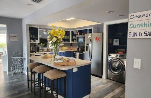 Blue Heaven in the Heart of Stuart Heat salt pool - Foto 30