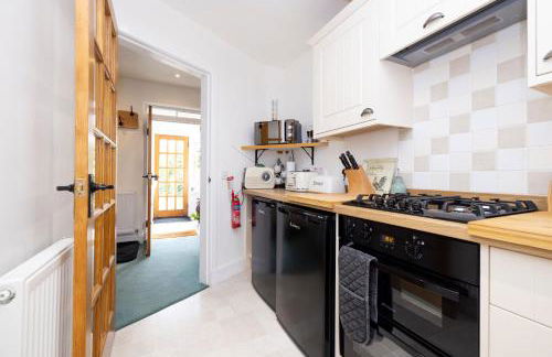 The Nest - Cosy Holiday Cottage - Photo 12