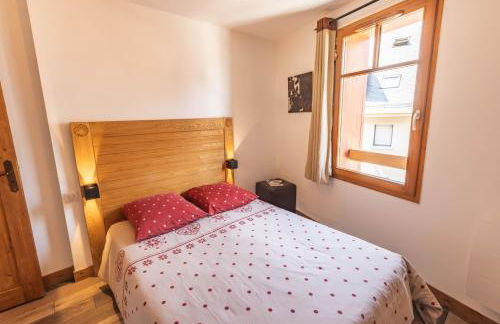 Le Rioumajou 1 - Grand T6 - Piscine - Centre St Lary - Foto 28