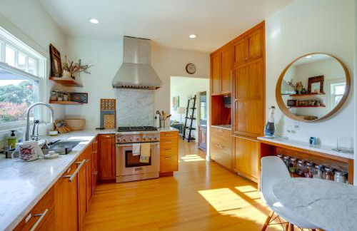 Golden Gate and Sunset Views! Classic Berkeley Home - Photo 6