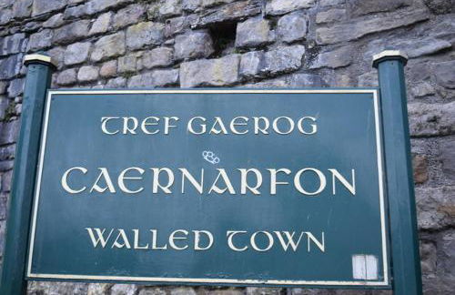 Bank Quay, Caernarfon - Photo 11