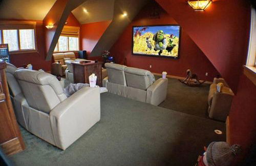 The Glen House -9 Bdrm Estate Sleep 26 Movie Theater,Pool,Golf,Ski - Foto 54