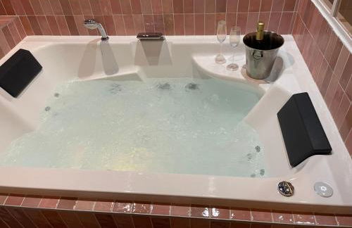 Bonbon Love, Gard, Ardèche, Cévennes - Foto 16