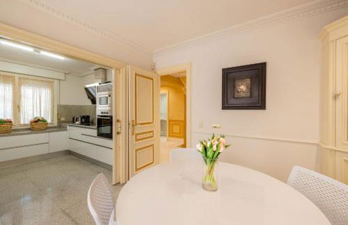 CASA CON PISCINA EN EL CENTRO - Foto 23