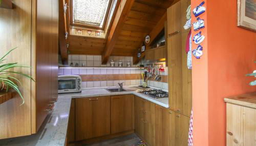 Awesome Apartment In Borgo Valsugana - Foto 4