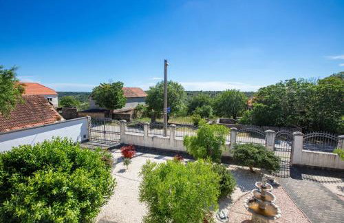 Apartments with parking space Smrdelje, Krka - 23078 - Foto 27