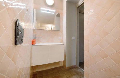 Aloha Lake Apartments - Foto 16