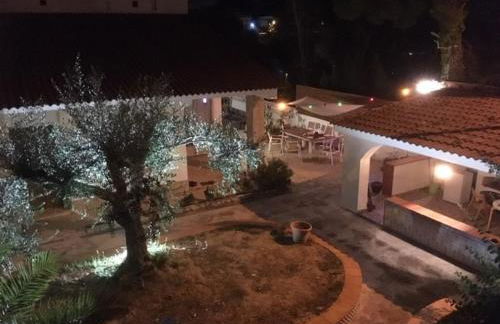 CASA DEL BOSQUE CON PISCINA EN SITGES - Photo 26