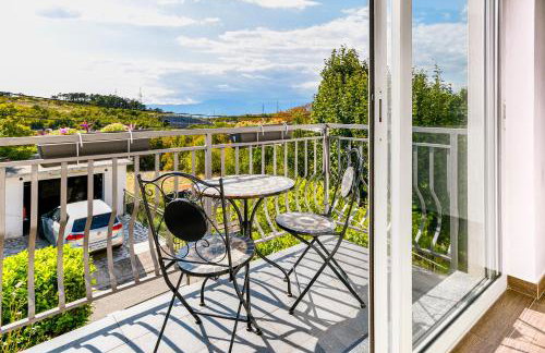 Apartman Lavanda sa bazenom i okućnicom 4* - Foto 6