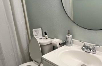 Cozy 2BR with King Bed 3 min to Beach - Foto 12