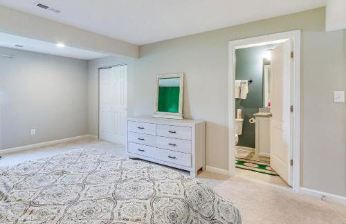 2 Mi to Hollywood Casino Charles Town Townhome! - Foto 16