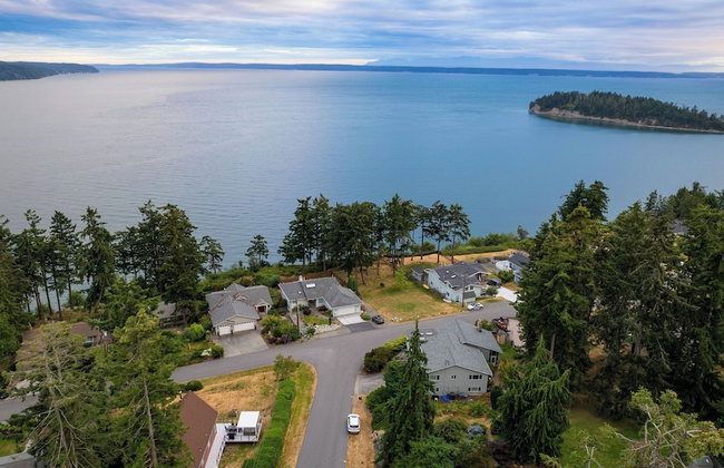 Polnell Point Lookout by Avantstay Water Views, Hot Tub, Large Patio - Foto 87