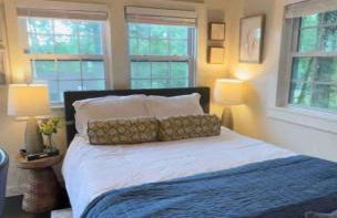 Cheerful Cottage with Loft Close to Everything 6 - Foto 9