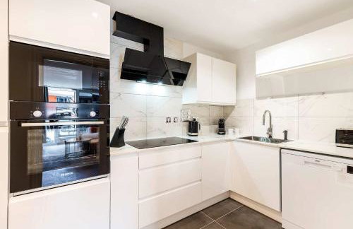Italian Elegance In Riverside Battersea - Foto 7