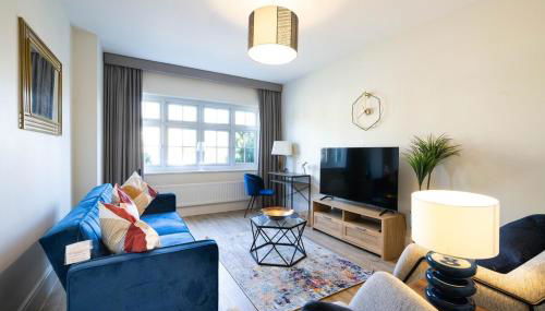 Modern 3-Bedroom Escape, Timeless Charm, Near Monmouth Castle, Sleeps 6, Parking, Free WiFi - Foto 3