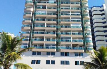 Flat Frente Mar com Varanda - Foto 1