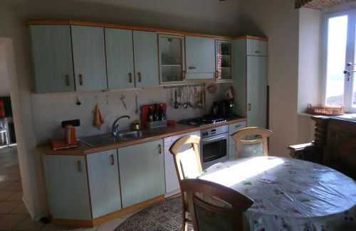 Charmantes Pfarrhaus mit Seeblick und Garten - Foto 27