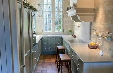 Medieval Convent Home In Provencal Village - Photo 12