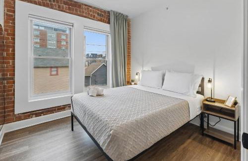 downtown Indy with Fire Pit and Free Parking - Foto 19