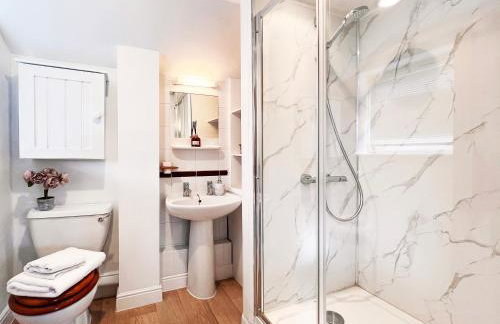 Columbine Cottage by The Suffolk Cottage Collection - Foto 9