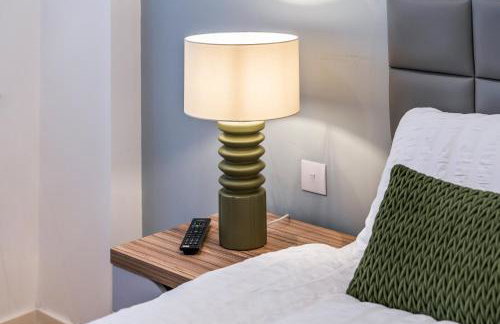 Leeds Elegant Central Flat - Sleeps 8 - View City Centre - Foto 14