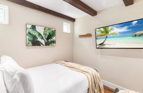 2 Homes • Hot Tubs x2 • Heated Pool • Fire Pit - Foto 23