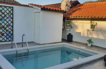 Diana Holiday Home - Foto 33