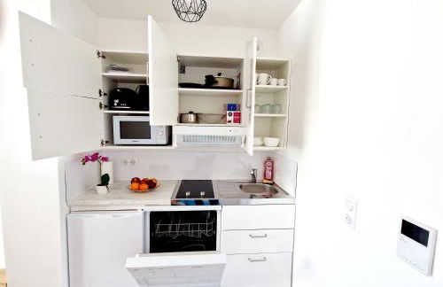 Stylish Stay Near Paris - 850m to Subway RER A - Netflix T1-4P - Foto 11