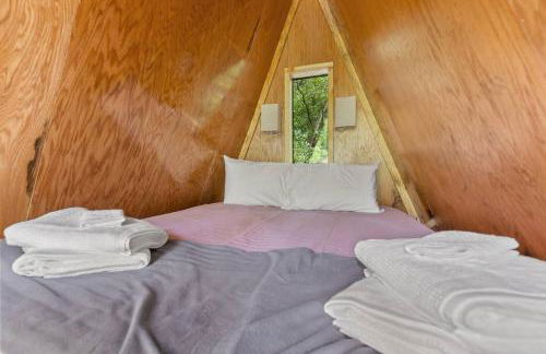 A-Frames Under the Canopy - Multi-Cabin Retreat - Foto 39
