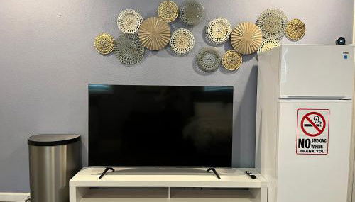 Sweet Home in Sacramento Only 2mins to Freeway - Foto 4