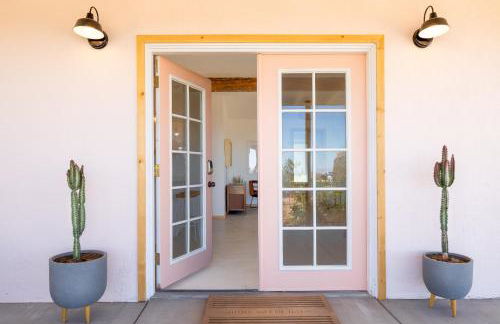 Flamingo Ranch - Dreamy Desert Design with Hot Tub home - Foto 8