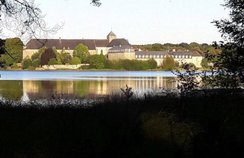 Paimpont: Gîte de la Haute Fenderie - Foto 17