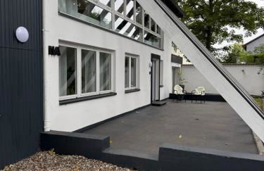 NOOQA Cologne - Comfort Riverside Home -160 qm, 2 Floors - Foto 7