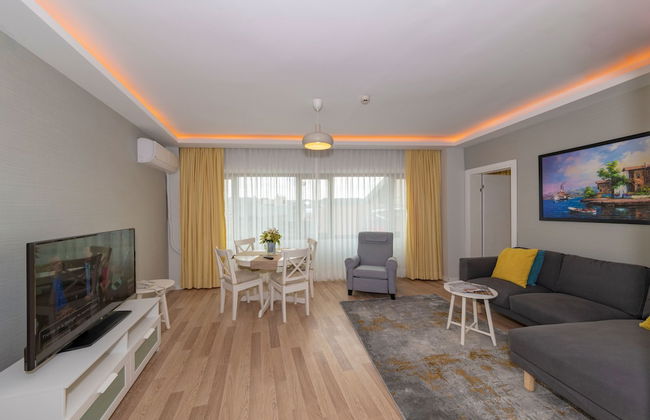 Feri Suites - Photo 67