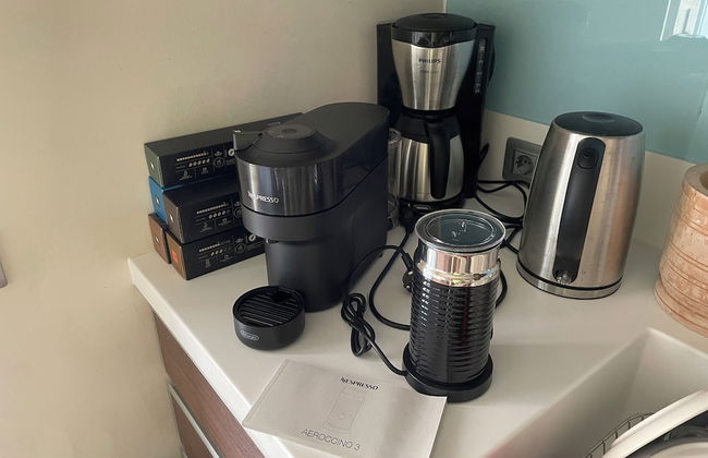 Captain's Luxury Suite - Photo 43