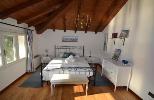 Villa Rina Deluxe and Cottage - Photo 26