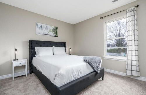 Peaceful Modern Home near Avon - Foto 39