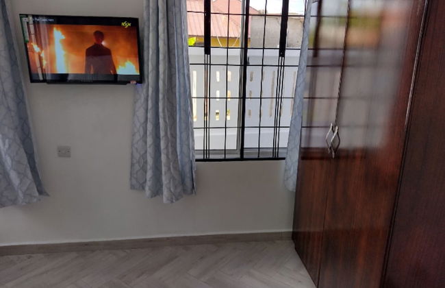 Mkamiti Villa Airport Hotel - Photo 10