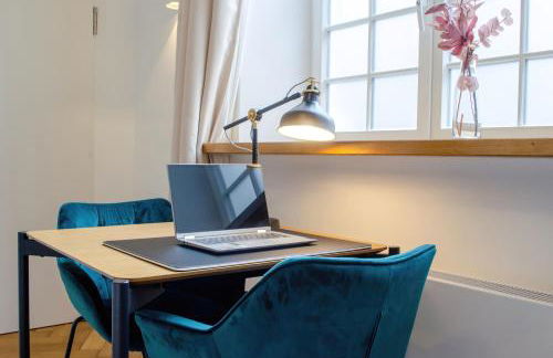 HOMELY STAY Studio 4 - Chic Self-Check-In Room for Short Stays - Foto 4