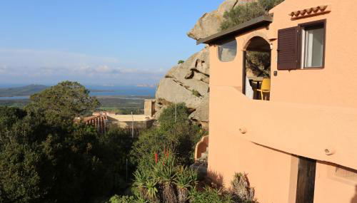 House on the Emerald Coast with spectacular views of the Maddalena - Foto 3