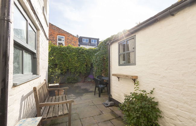 Host Stay Garnet Street - Photo 9