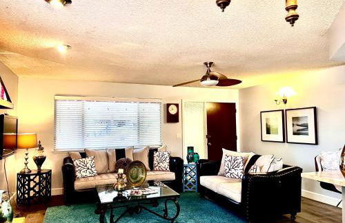 Hidden Gem Retreat in the Heart of Payson - Foto 14