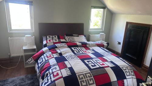 3B-10min City Airport Parking No Parties allowed - Foto 5