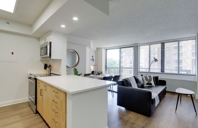 Metro-Friendly DC Apartments - Photo 67