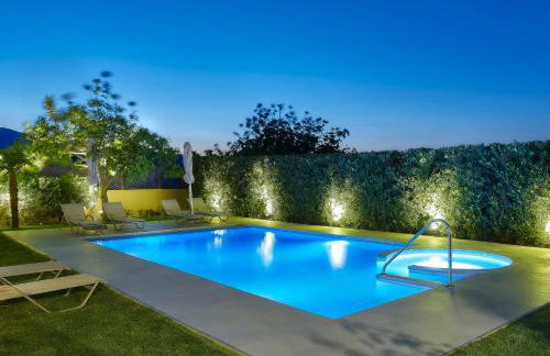 Castello Villa Daphnes - Private Pool & Whirlpool - Foto 9