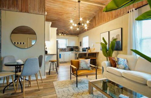 Serenity Sol ※ Surfside Charmer Near Beach & Jetty - Foto 8