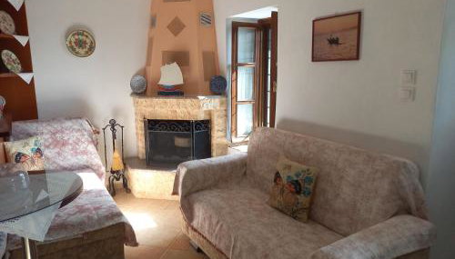 ΠΗΛΙΟ- ΤΟ ΕΞΟΧΙΚΟ ΤΗΣ ΑΝΝΑΣ- ΑΦΗΣΣΟΣ - Foto 3